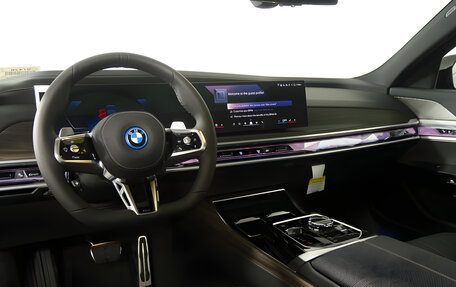 BMW 7 серия, 2026 год, 18 135 910 рублей, 10 фотография