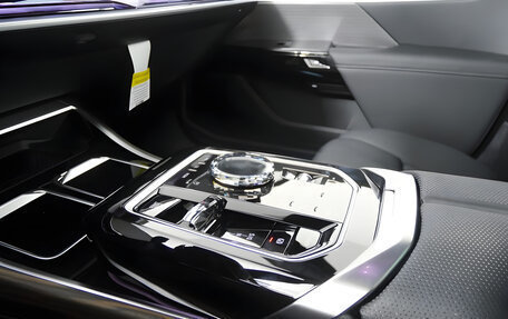 BMW 7 серия, 2026 год, 18 135 910 рублей, 14 фотография
