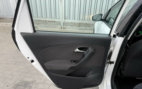 Volkswagen Polo VI (EU Market), 2011 год, 749 000 рублей, 13 фотография