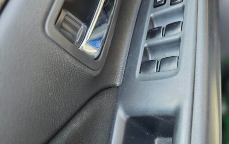 Mitsubishi Outlander III рестайлинг 3, 2014 год, 1 680 000 рублей, 13 фотография