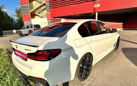 BMW 5 серия, 2021 год, 4 350 000 рублей, 3 фотография