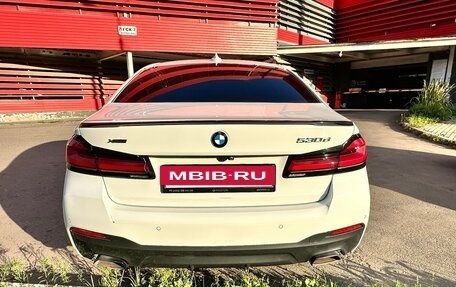 BMW 5 серия, 2021 год, 4 350 000 рублей, 4 фотография