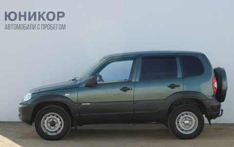 Chevrolet Niva I рестайлинг, 2015 год, 549 000 рублей, 2 фотография