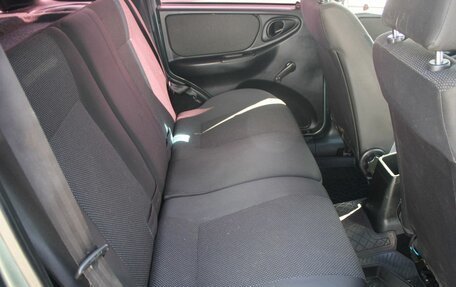Chevrolet Niva I рестайлинг, 2015 год, 549 000 рублей, 11 фотография