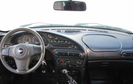 Chevrolet Niva I рестайлинг, 2015 год, 549 000 рублей, 7 фотография
