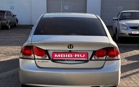 Honda Civic VIII, 2009 год, 650 000 рублей, 4 фотография