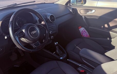 Audi A1, 2011 год, 800 000 рублей, 10 фотография