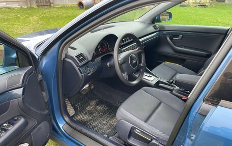 Audi A4, 2003 год, 550 000 рублей, 10 фотография