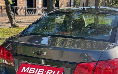 Chevrolet Cruze II, 2010 год, 830 000 рублей, 9 фотография