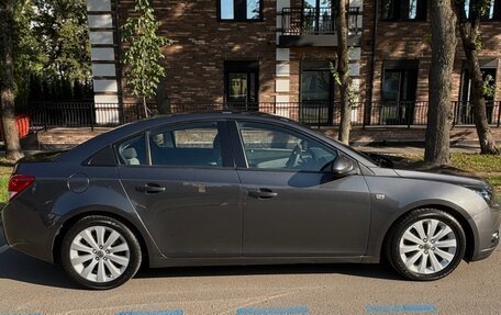 Chevrolet Cruze II, 2010 год, 830 000 рублей, 14 фотография