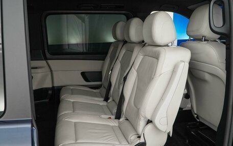 Mercedes-Benz V-Класс, 2019 год, 4 649 077 рублей, 8 фотография