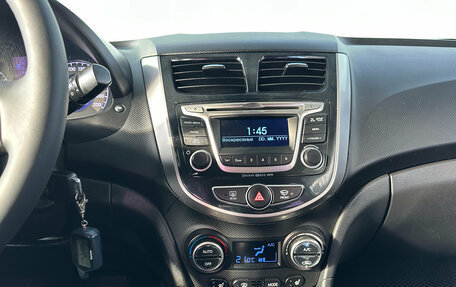 Hyundai Solaris II рестайлинг, 2015 год, 1 020 000 рублей, 13 фотография
