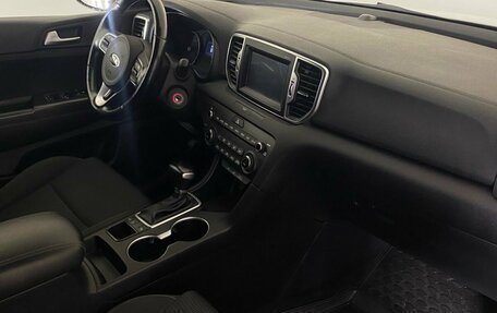 KIA Sportage IV рестайлинг, 2018 год, 2 050 000 рублей, 14 фотография