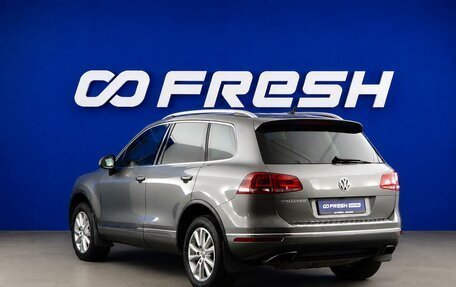 Volkswagen Touareg III, 2015 год, 2 500 000 рублей, 2 фотография