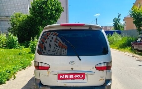 Hyundai H-1 II рестайлинг, 2006 год, 320 000 рублей, 3 фотография