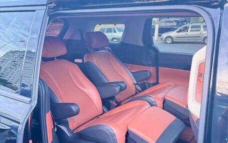 KIA Carnival, 2022 год, 5 350 000 рублей, 4 фотография