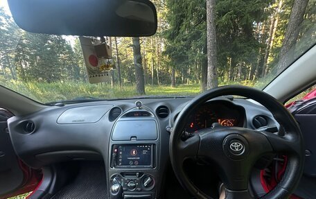 Toyota Celica VII рестайлинг, 2003 год, 660 000 рублей, 11 фотография
