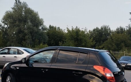 Hyundai i20 IB рестайлинг, 2010 год, 650 000 рублей, 7 фотография