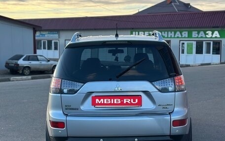 Mitsubishi Outlander III рестайлинг 3, 2007 год, 690 000 рублей, 9 фотография