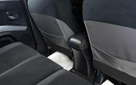Mitsubishi Outlander III рестайлинг 3, 2008 год, 1 099 000 рублей, 10 фотография