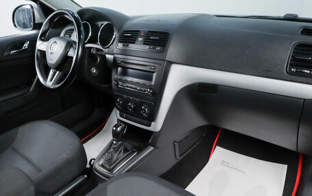 Skoda Yeti I рестайлинг, 2014 год, 1 059 000 рублей, 17 фотография