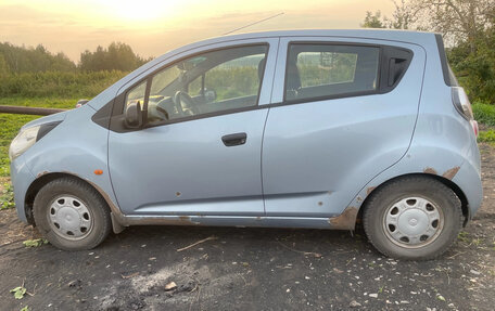 Chevrolet Spark III, 2012 год, 380 000 рублей, 2 фотография