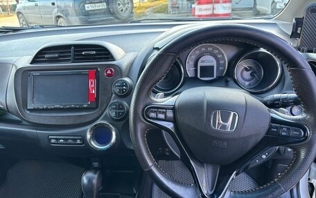 Honda Fit III, 2013 год, 700 000 рублей, 5 фотография