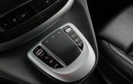 Mercedes-Benz V-Класс, 2022 год, 8 999 051 рублей, 17 фотография