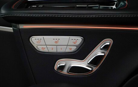 Mercedes-Benz V-Класс, 2022 год, 8 999 051 рублей, 22 фотография