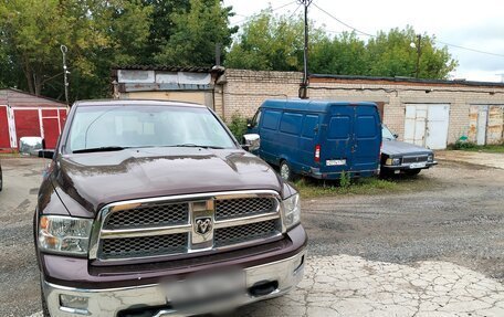Dodge RAM IV, 2012 год, 3 700 000 рублей, 2 фотография