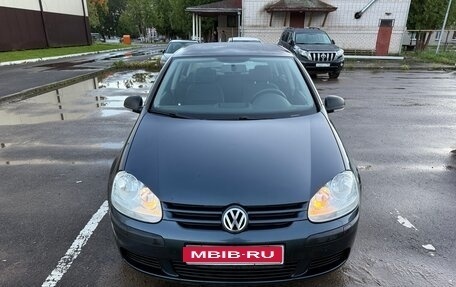 Volkswagen Golf V, 2008 год, 500 000 рублей, 1 фотография