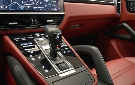 Porsche Cayenne III, 2022 год, 12 490 000 рублей, 23 фотография