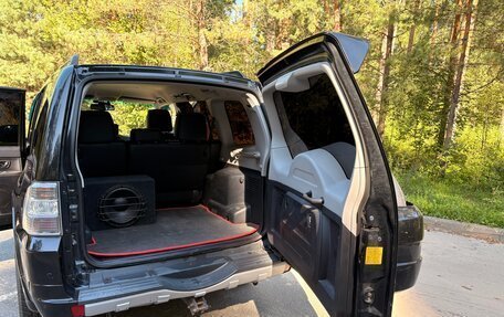 Mitsubishi Pajero IV, 2011 год, 1 800 000 рублей, 8 фотография