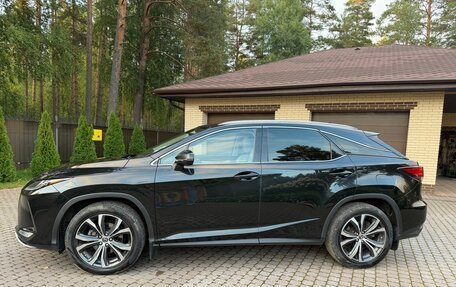 Lexus RX IV рестайлинг, 2019 год, 5 250 000 рублей, 3 фотография