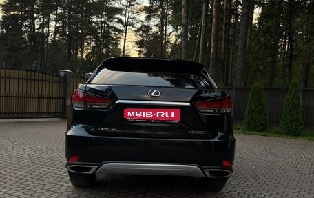 Lexus RX IV рестайлинг, 2019 год, 5 250 000 рублей, 2 фотография