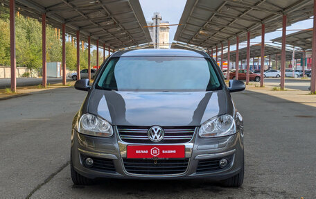 Volkswagen Jetta VI, 2010 год, 449 900 рублей, 3 фотография