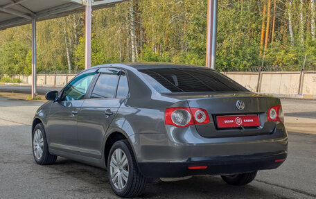 Volkswagen Jetta VI, 2010 год, 449 900 рублей, 5 фотография