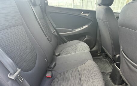 Hyundai Solaris II рестайлинг, 2015 год, 825 000 рублей, 11 фотография