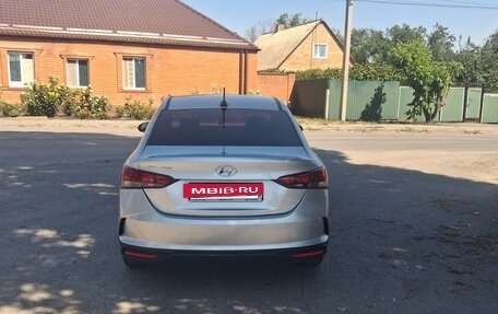 Hyundai Solaris II рестайлинг, 2021 год, 1 420 000 рублей, 6 фотография