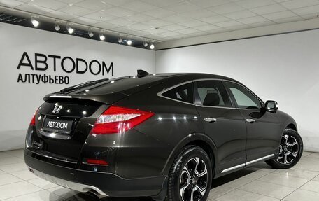 Honda Crosstour I рестайлинг, 2014 год, 1 790 000 рублей, 2 фотография