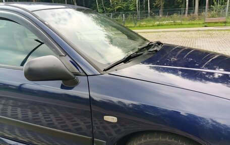 Mitsubishi Carisma I, 2003 год, 240 000 рублей, 3 фотография
