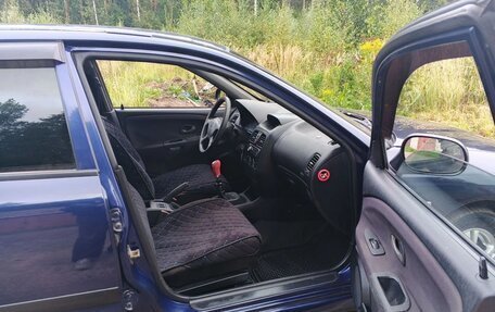 Mitsubishi Carisma I, 2003 год, 240 000 рублей, 15 фотография