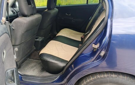 Mitsubishi Carisma I, 2003 год, 240 000 рублей, 16 фотография
