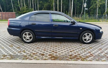 Mitsubishi Carisma I, 2003 год, 240 000 рублей, 10 фотография