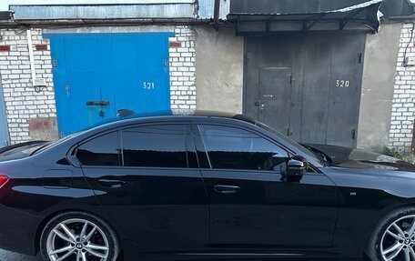 BMW 3 серия, 2019 год, 2 700 000 рублей, 3 фотография