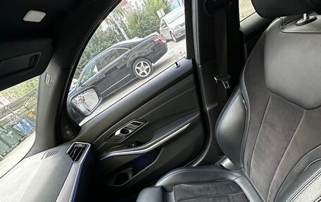 BMW 3 серия, 2019 год, 2 700 000 рублей, 13 фотография