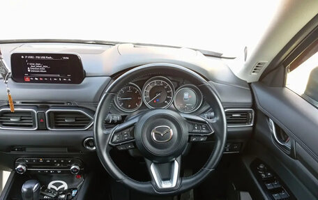Mazda CX-5 II, 2019 год, 2 600 000 рублей, 21 фотография
