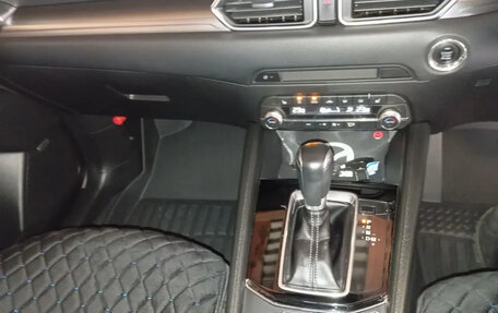 Mazda CX-5 II, 2019 год, 2 600 000 рублей, 22 фотография