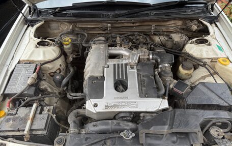 Nissan Laurel VIII, 2002 год, 670 000 рублей, 14 фотография