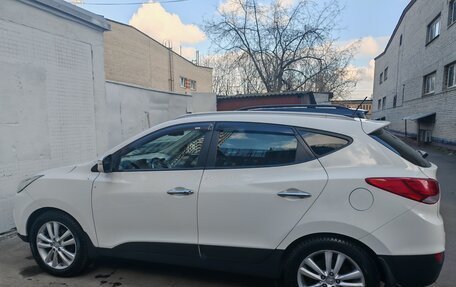 Hyundai ix35 I рестайлинг, 2011 год, 980 000 рублей, 3 фотография